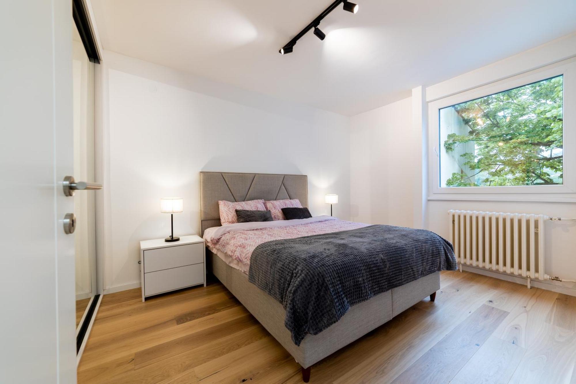 Old Town Heaven 3-Bedroom Apartment With Balcony 塞拉耶佛 外观 照片